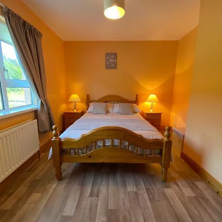 Holiday home Heather Cottage,