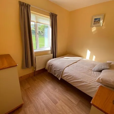 Semesterbostad Heather Cottage, *