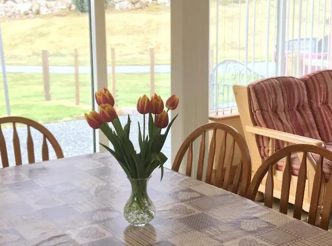 Semesterbostad Heather Cottage, Creeslough